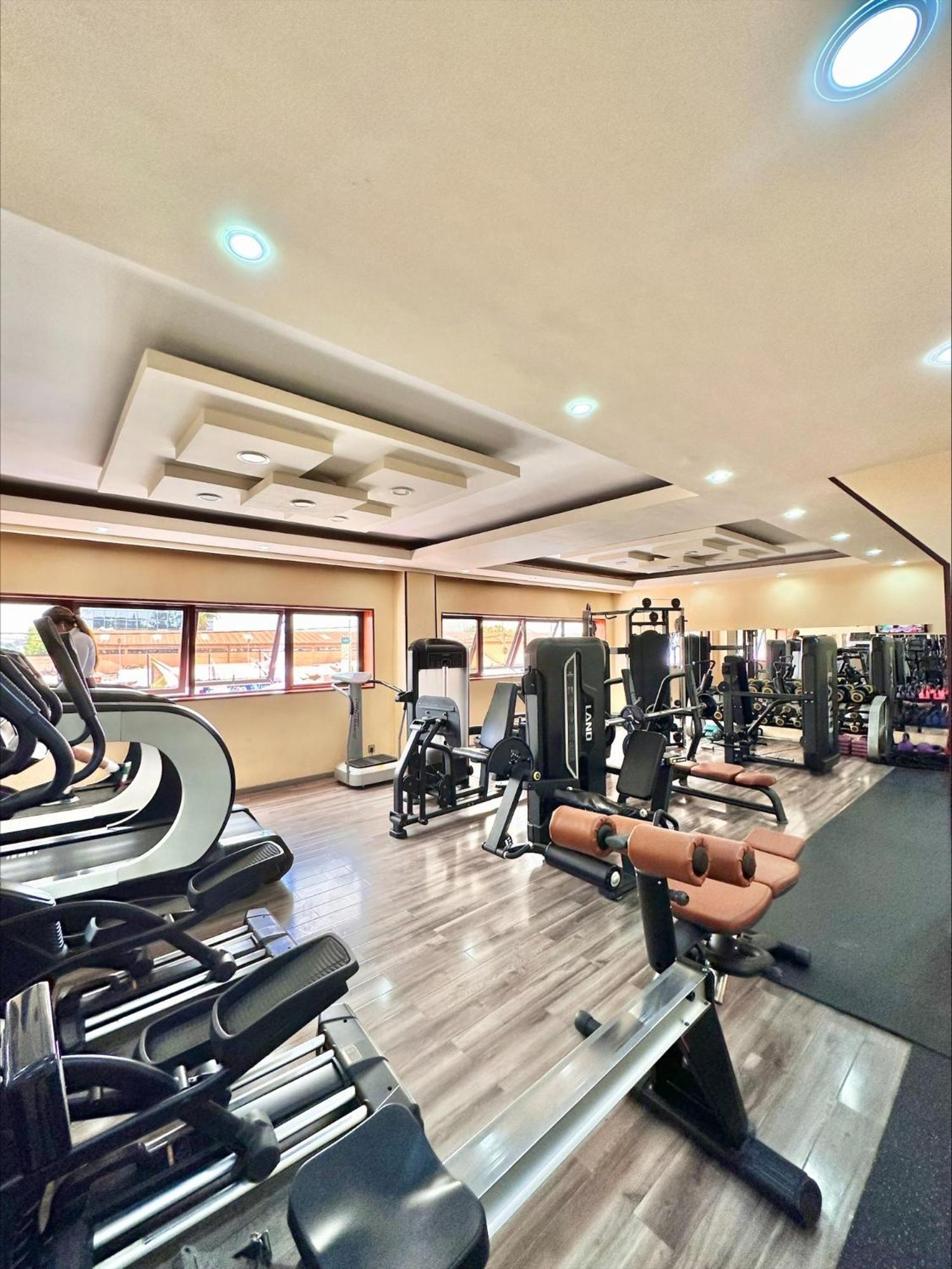 Atmosphere Hotel & Spa Ανταναναρίβο Εξωτερικό φωτογραφία